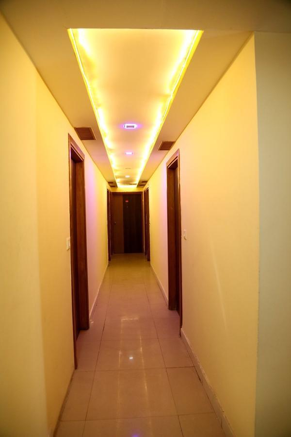 Hotel Citizen Inn Amhedabad Dış mekan fotoğraf